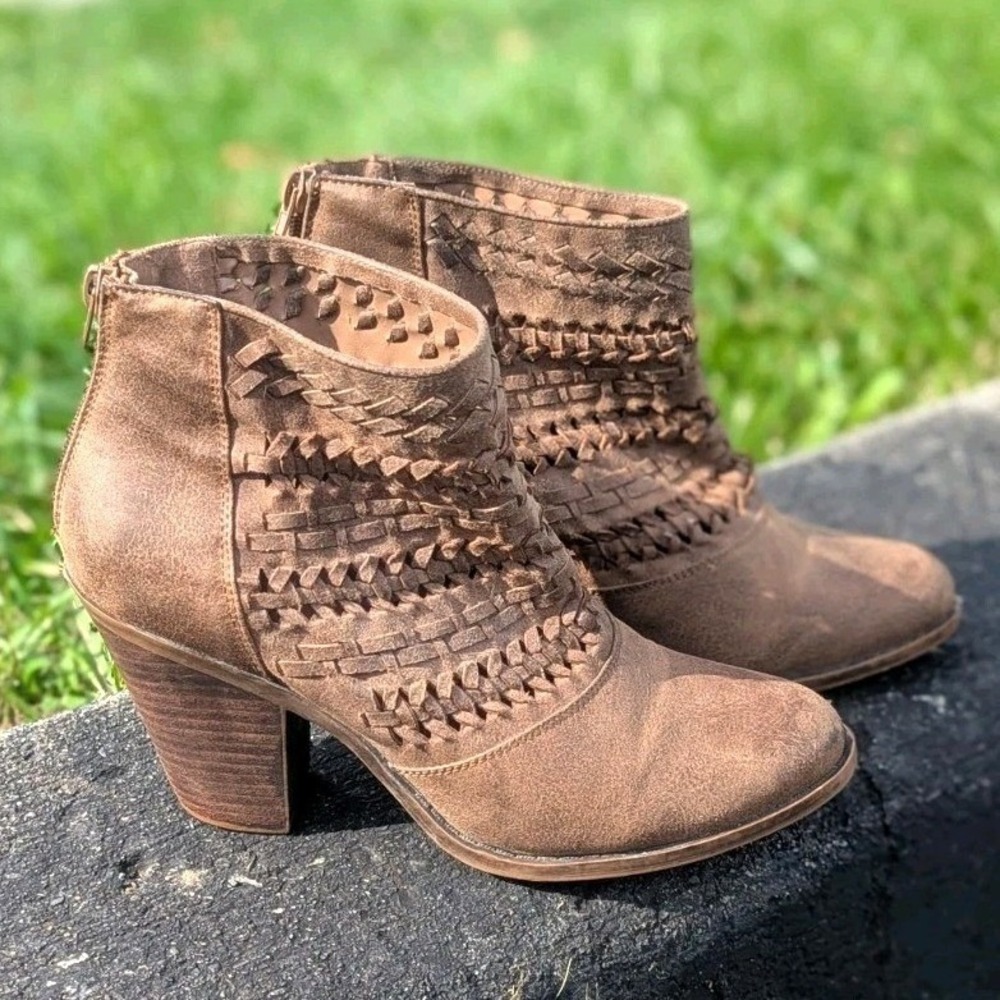 Western Boho Fergie Woven Suede Ankle Boots Cutout Block Heel Brown 9.5 Festival